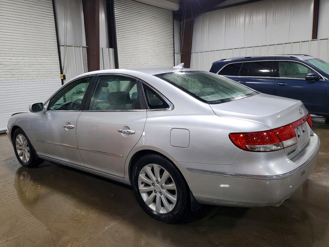 2009 Hyundai Azera Gls Silver vin: KMHFC46D59A371967