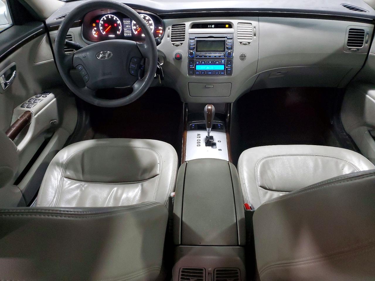 2009 Hyundai Azera Gls Silver vin: KMHFC46D59A371967
