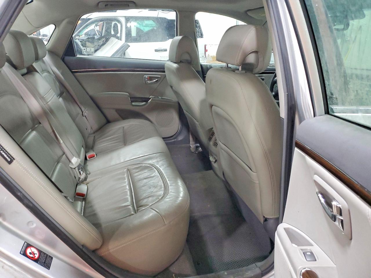 2009 Hyundai Azera Gls Silver vin: KMHFC46D59A371967