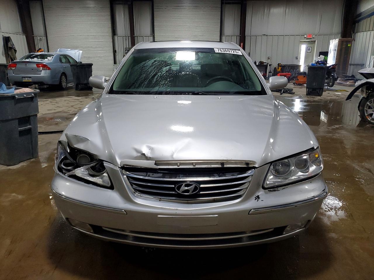 2009 Hyundai Azera Gls Silver vin: KMHFC46D59A371967