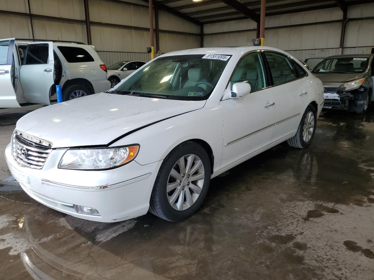 2009 Hyundai Azera Gls Белый vin: KMHFC46D69A360945