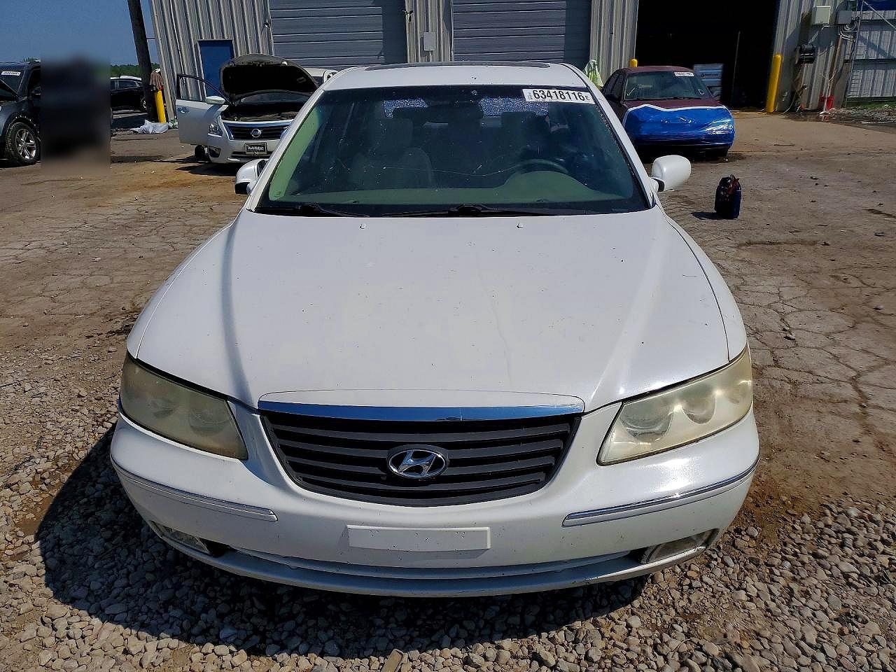 2009 Hyundai Azera Gls White vin: KMHFC46D79A354510