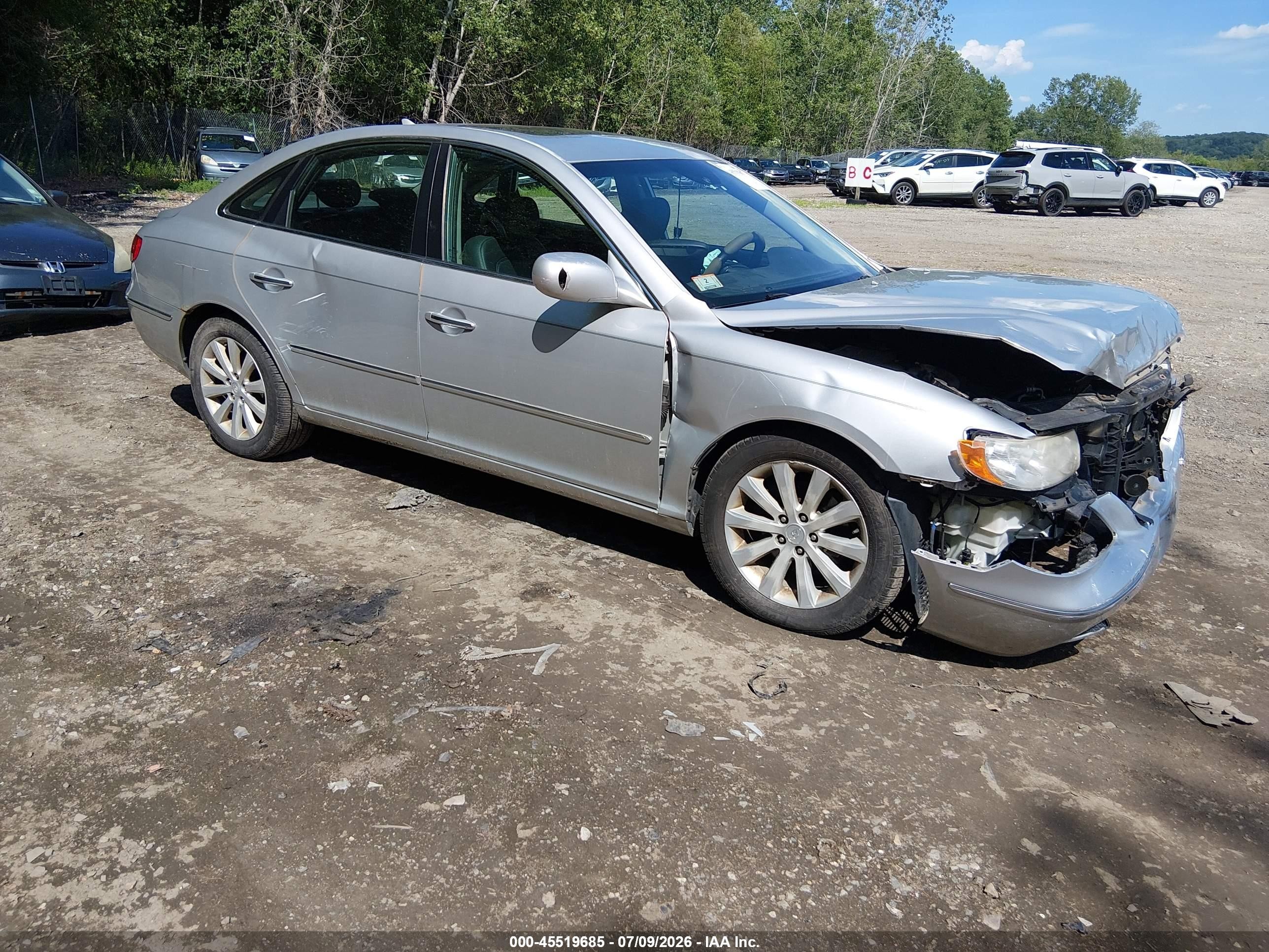2009 Hyundai Azera Gls Silver vin: KMHFC46D79A380637