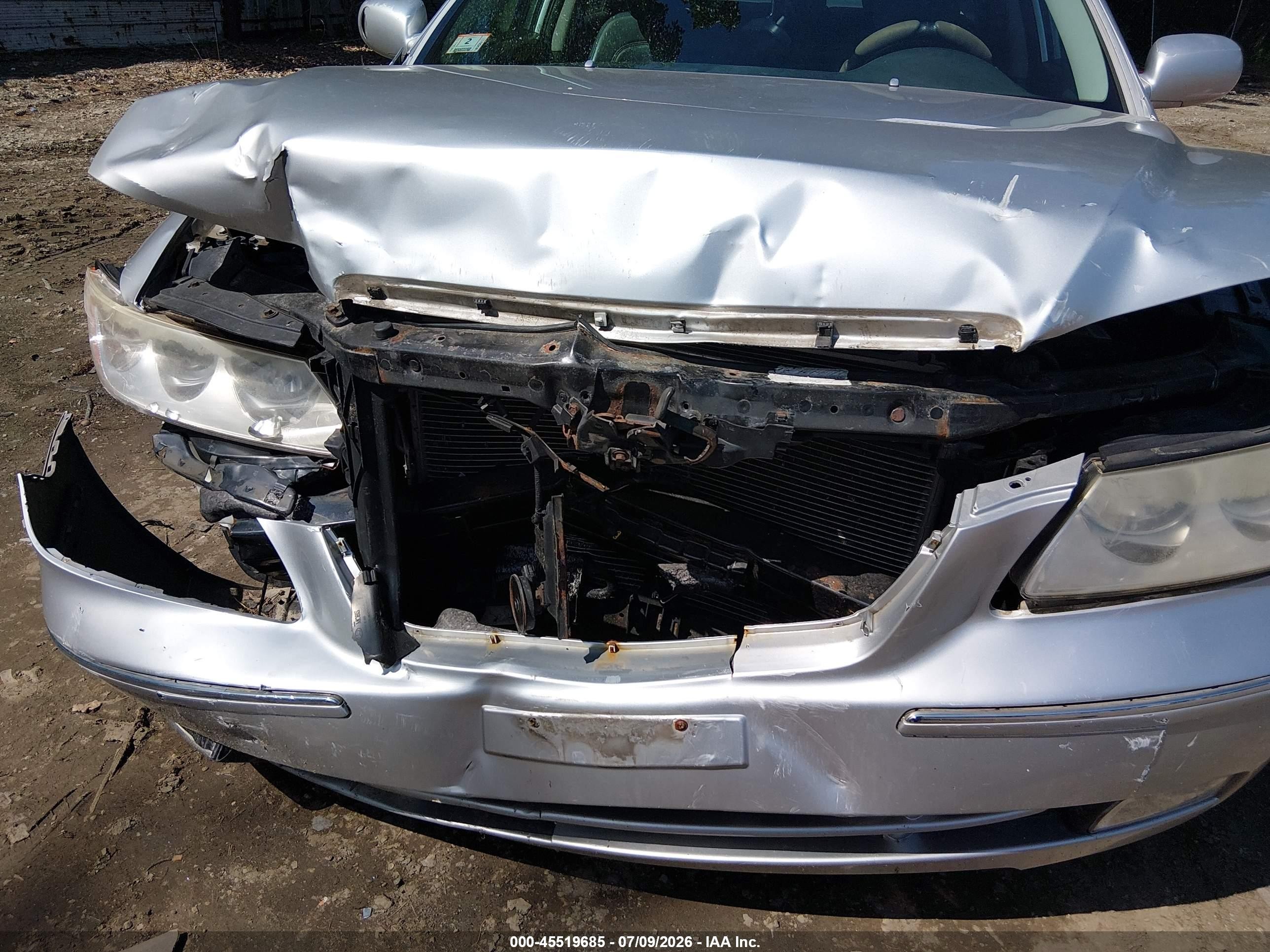 2009 Hyundai Azera Gls Silver vin: KMHFC46D79A380637