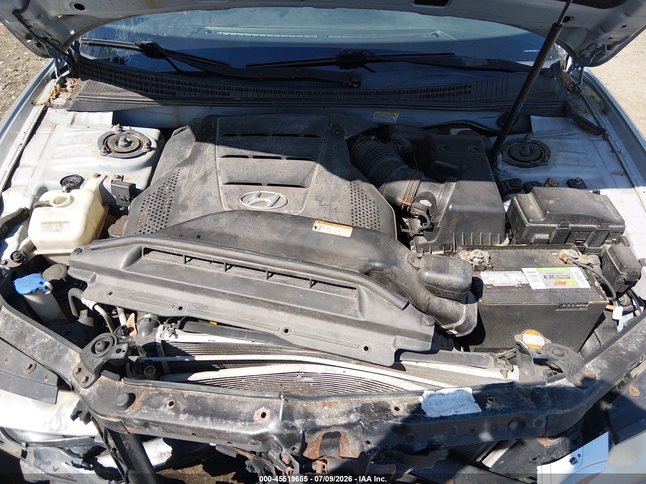 2009 Hyundai Azera Gls Silver vin: KMHFC46D79A380637