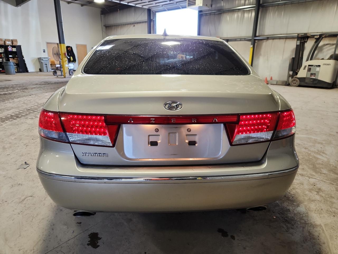 2009 Hyundai Azera Gls Cream vin: KMHFC46D89A350353