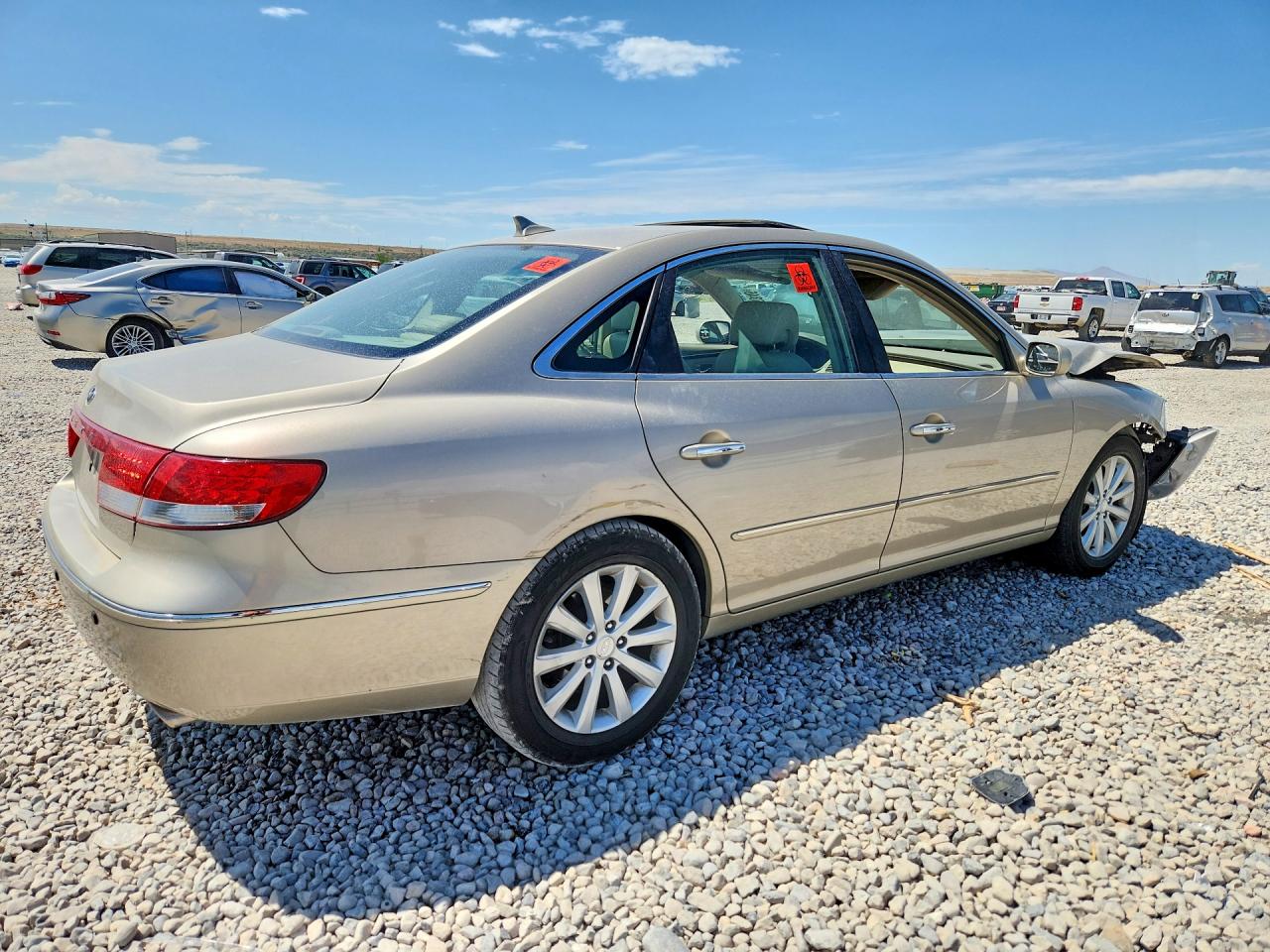 2009 Hyundai Azera Gls Tan vin: KMHFC46D89A358937