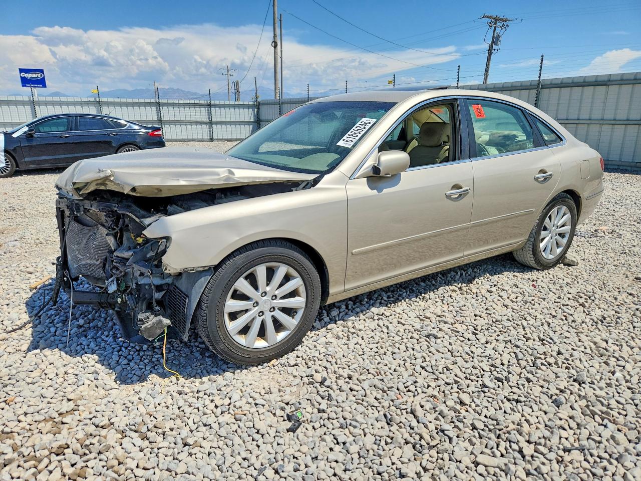 2009 Hyundai Azera Gls Tan vin: KMHFC46D89A358937
