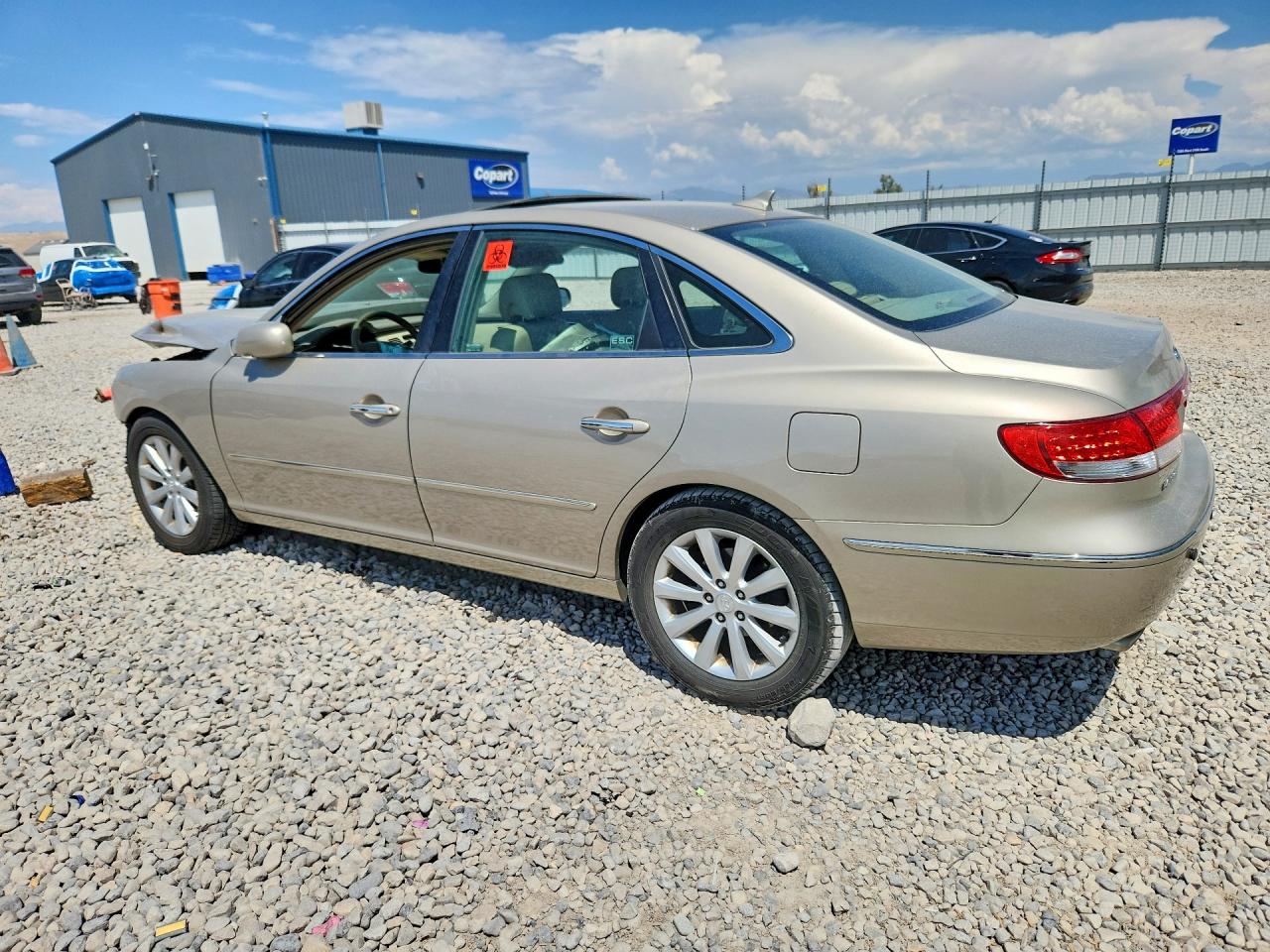 2009 Hyundai Azera Gls Tan vin: KMHFC46D89A358937