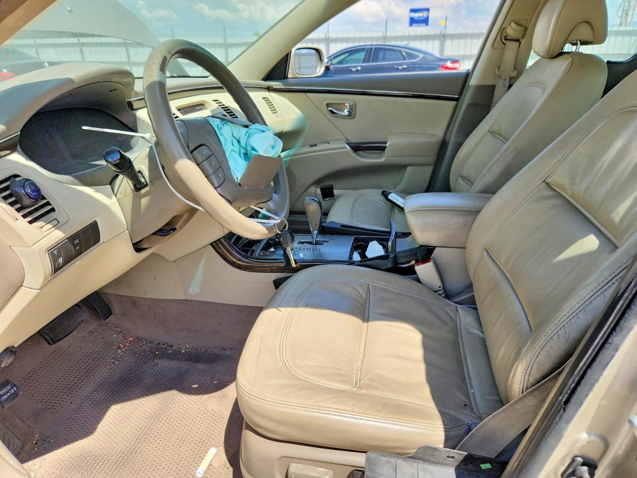 2009 Hyundai Azera Gls Tan vin: KMHFC46D89A358937