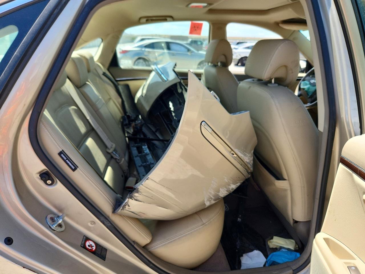 2009 Hyundai Azera Gls Tan vin: KMHFC46D89A358937