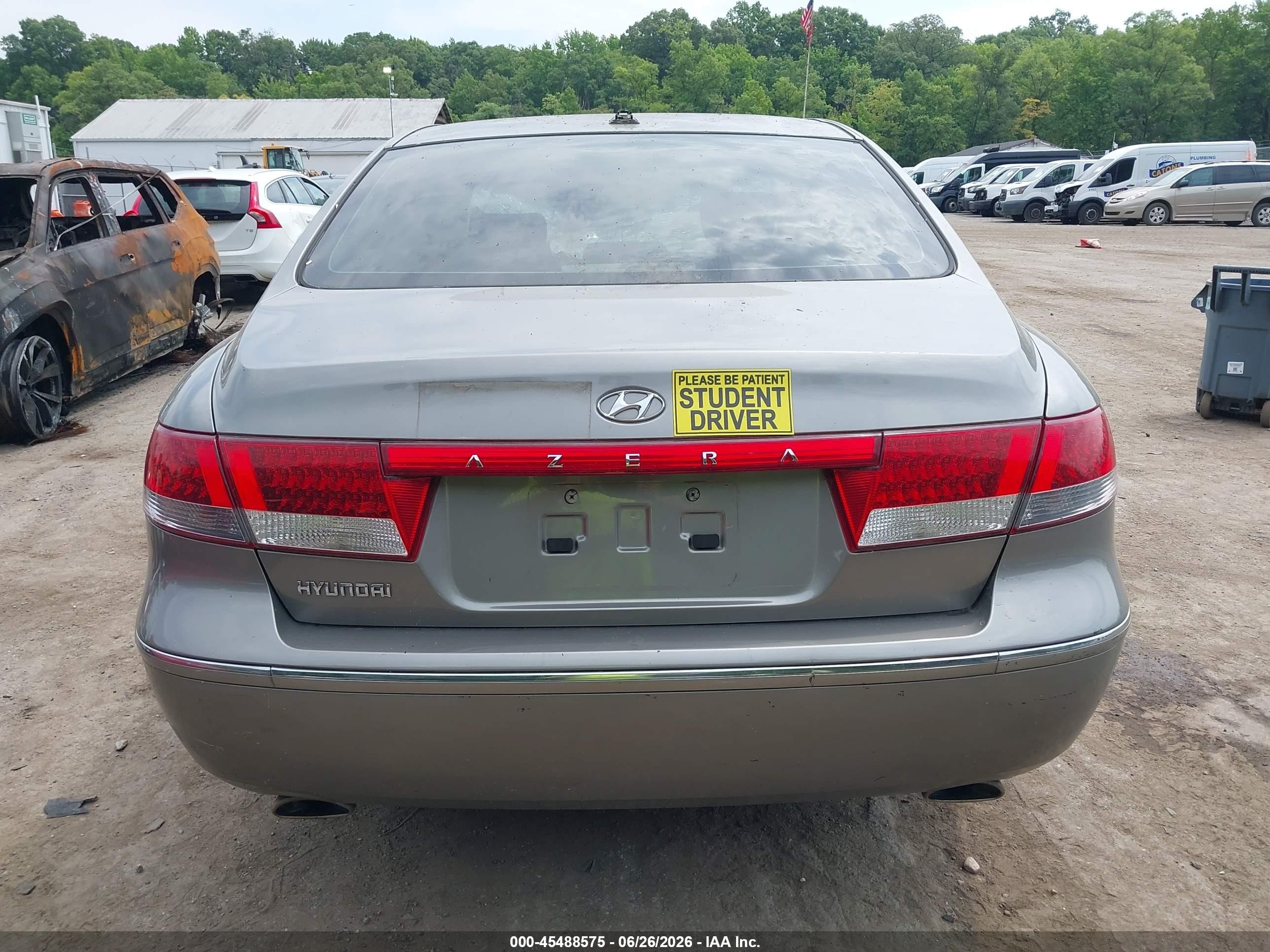 2009 Hyundai Azera Gls Серебряный vin: KMHFC46D99A371602