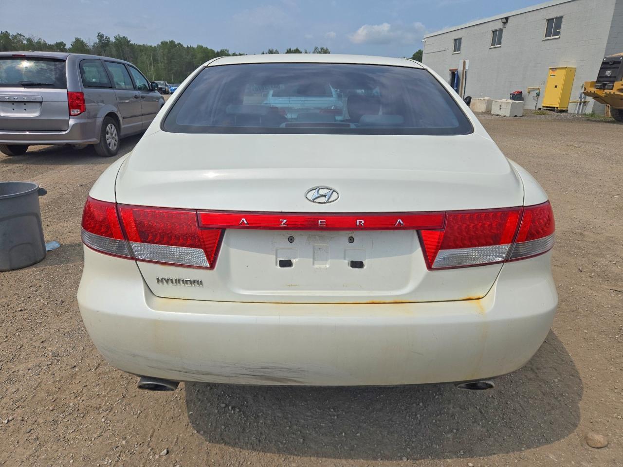 2006 Hyundai Azera Se Белый vin: KMHFC46F06A036340