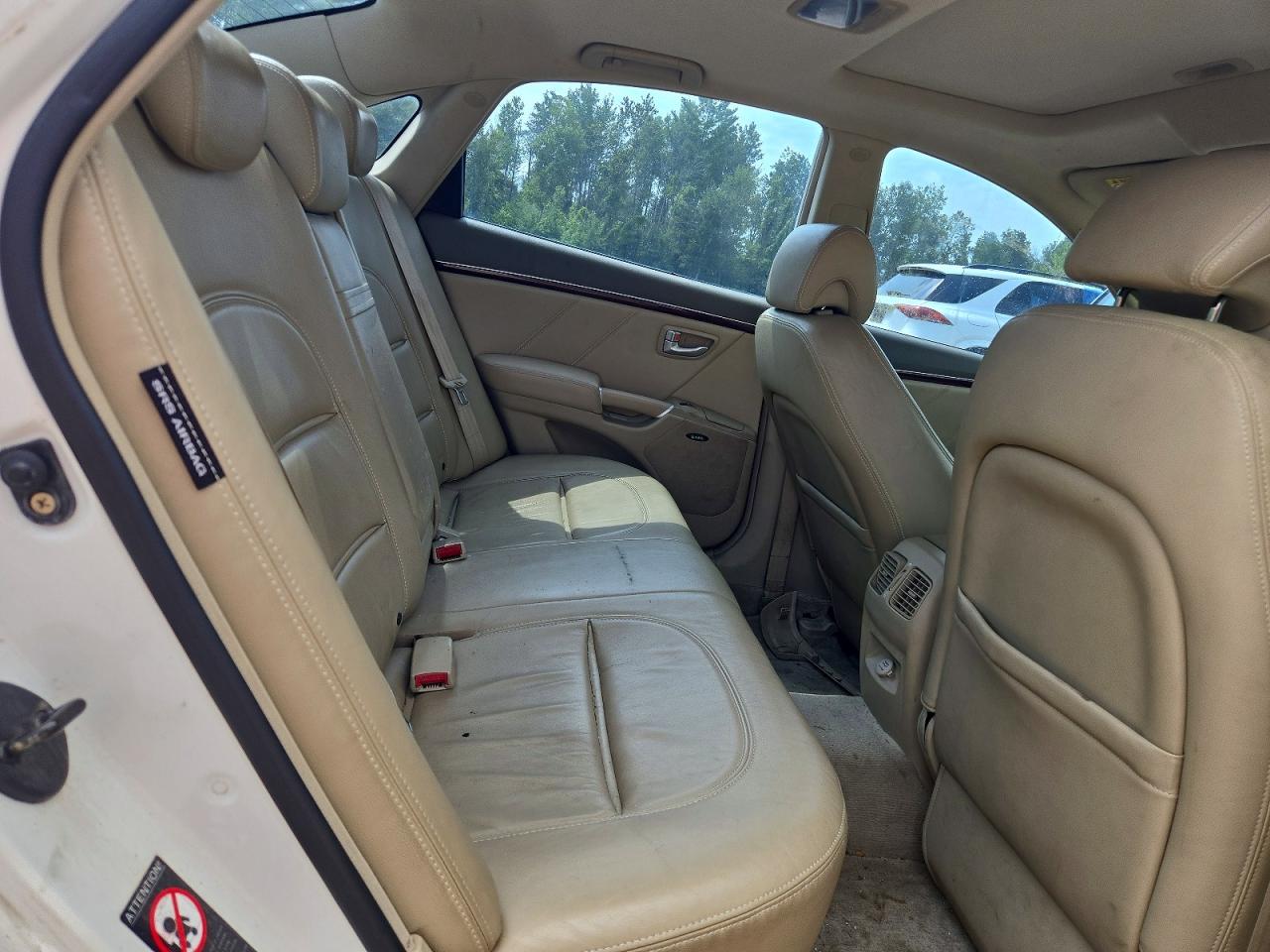 2006 Hyundai Azera Se Белый vin: KMHFC46F06A036340