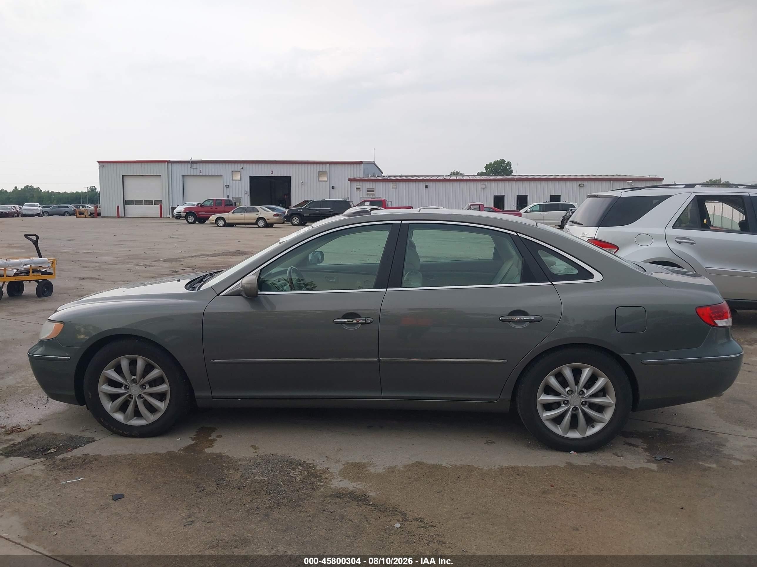 2006 Hyundai Azera Se/limited Gray vin: KMHFC46F06A061836