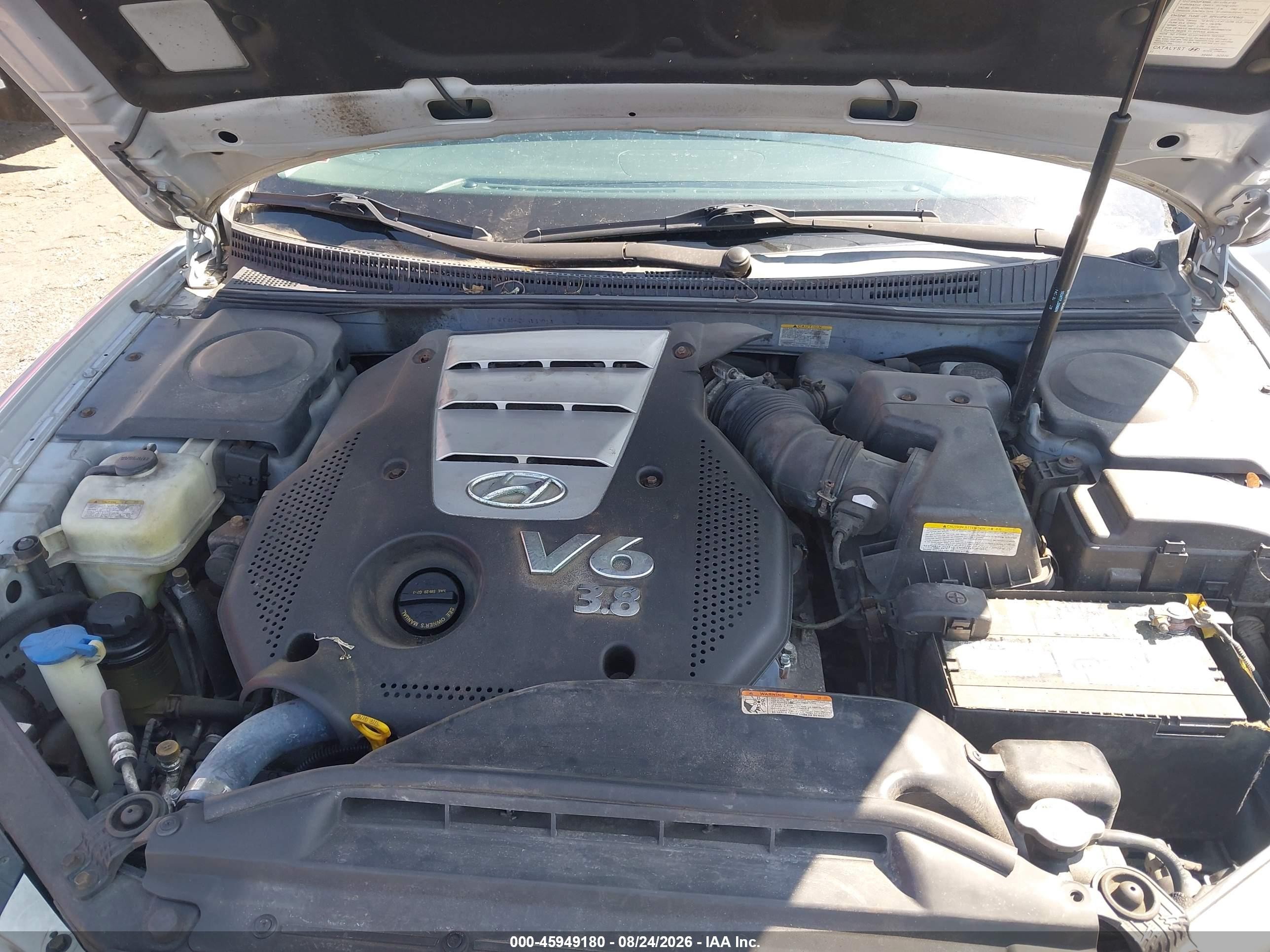 2006 Hyundai Azera Limited/se Silver vin: KMHFC46F06A133814