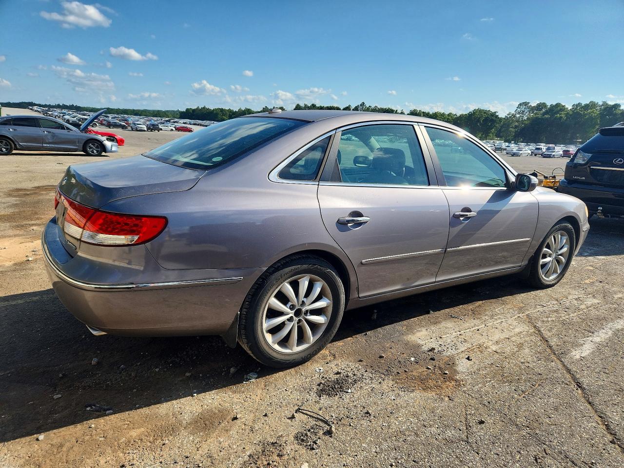 2007 Hyundai Azera Se Silver vin: KMHFC46F07A213566
