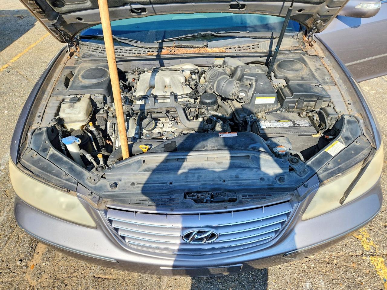 2007 Hyundai Azera Se Silver vin: KMHFC46F07A213566