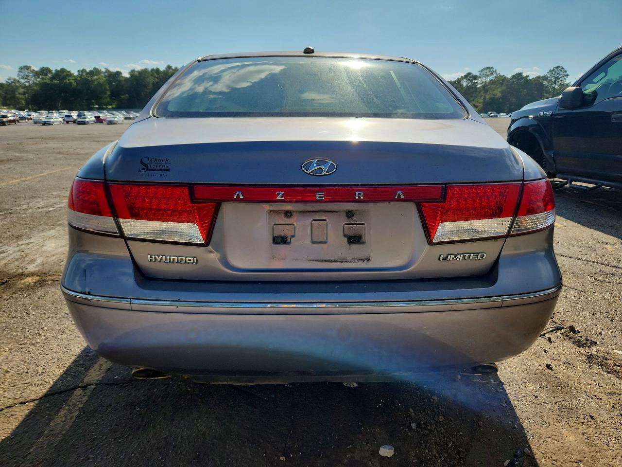 2007 Hyundai Azera Se Silver vin: KMHFC46F07A213566