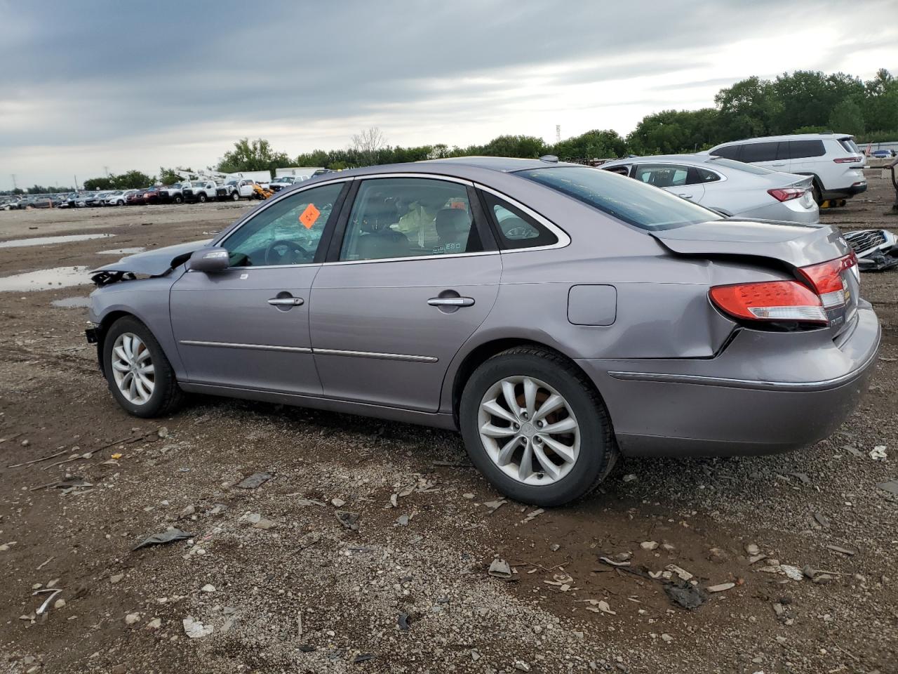 2007 Hyundai Azera Se Silver vin: KMHFC46F07A226110