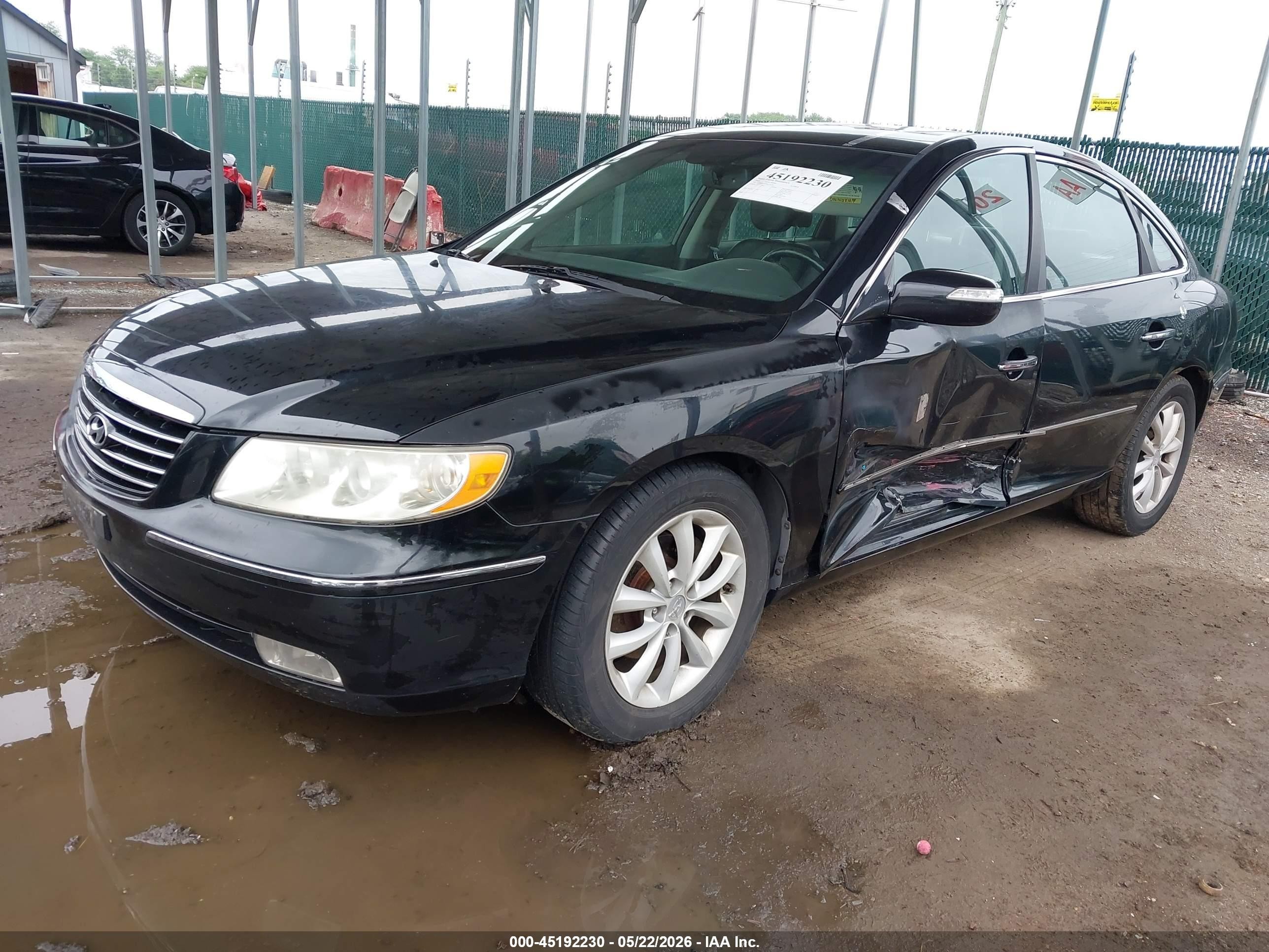 2008 Hyundai Azera Limited Black vin: KMHFC46F08A254295
