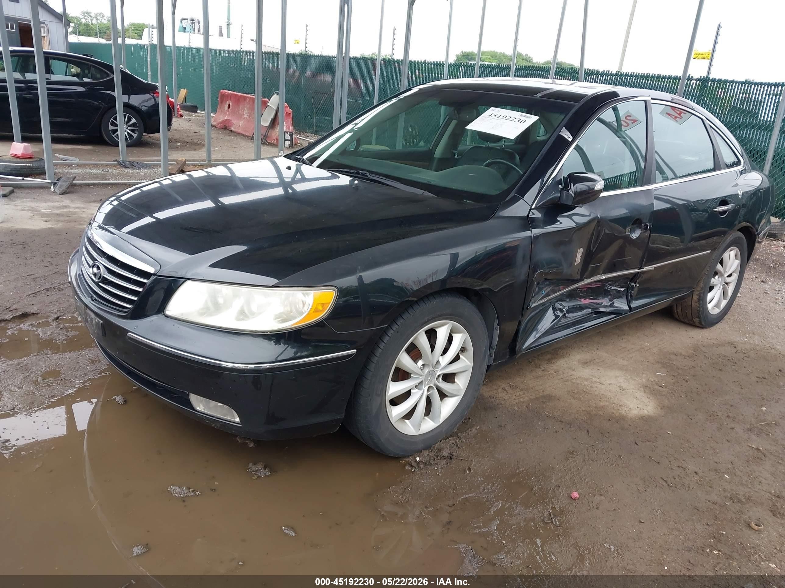 2008 Hyundai Azera Limited Black vin: KMHFC46F08A254295