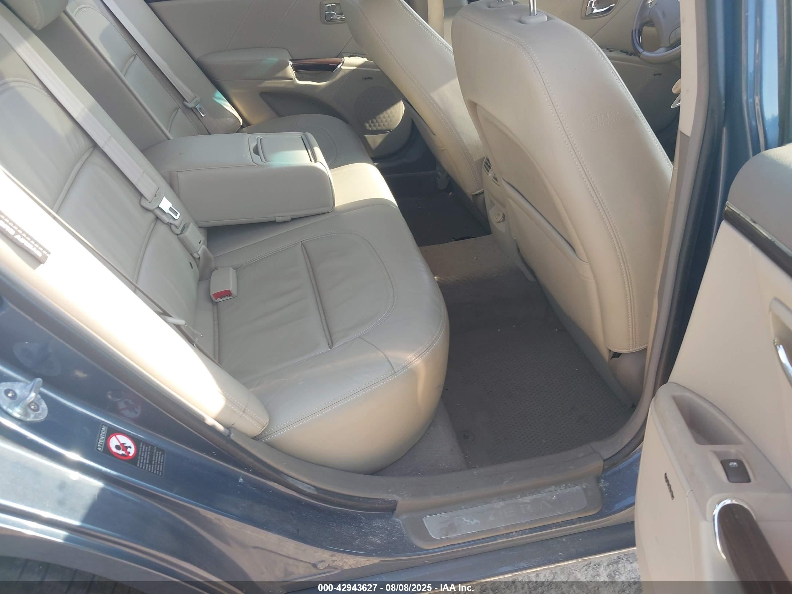 2009 Hyundai Azera Limited Blue vin: KMHFC46F09A357329