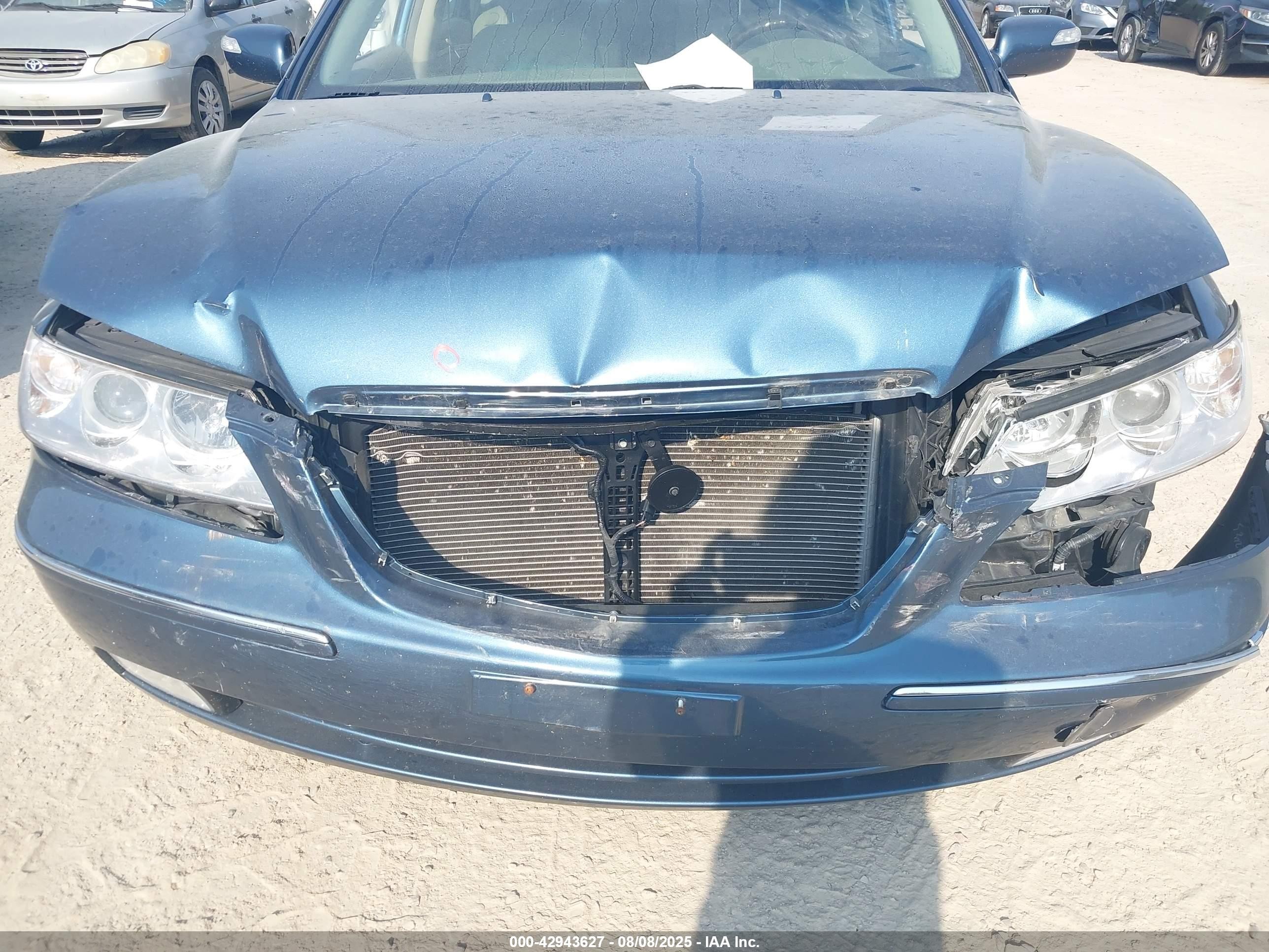 2009 Hyundai Azera Limited Blue vin: KMHFC46F09A357329