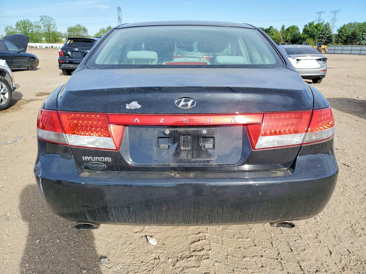 2006 Hyundai Azera Se Black vin: KMHFC46F16A073610