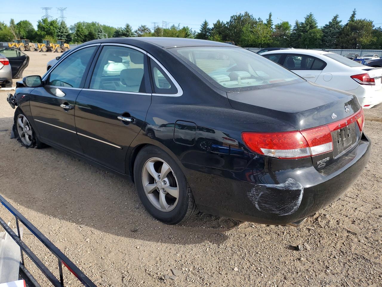 2006 Hyundai Azera Se Black vin: KMHFC46F16A073610