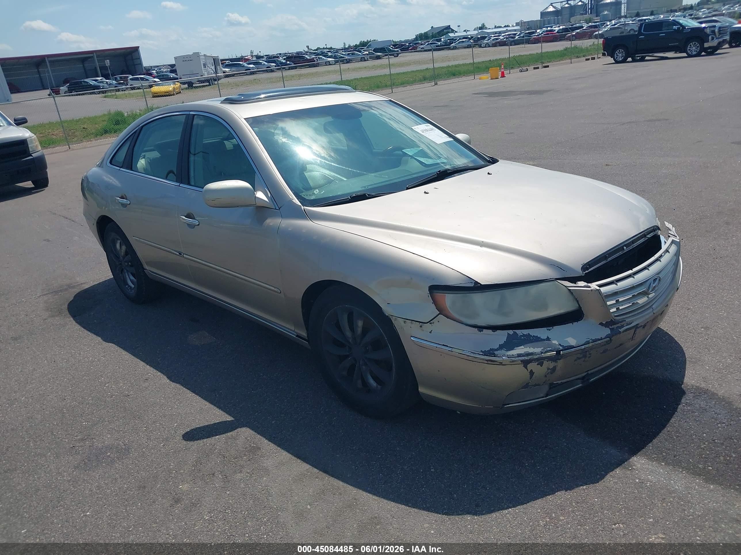 2006 Hyundai Azera Limited/se Silver vin: KMHFC46F16A116763