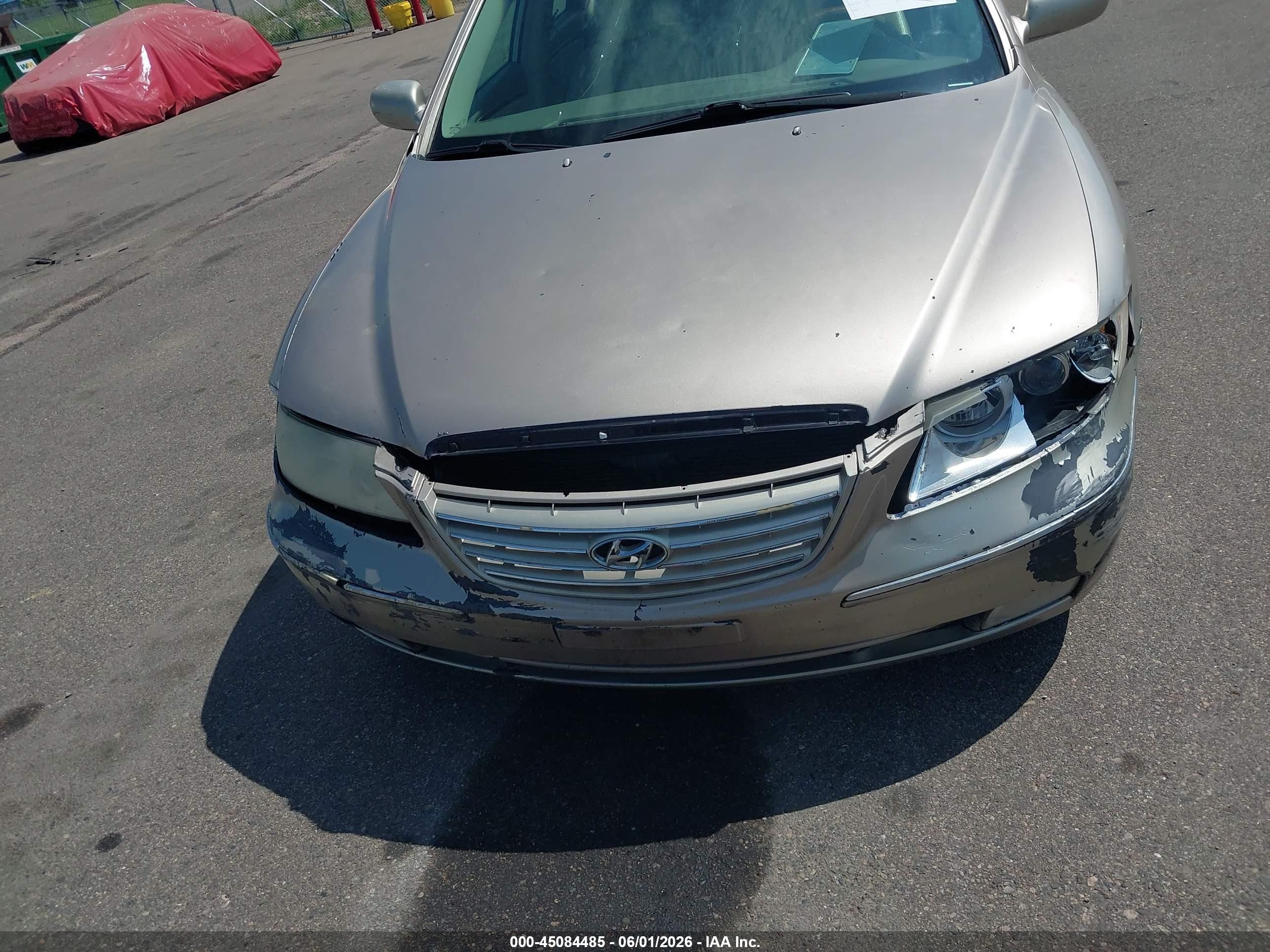 2006 Hyundai Azera Limited/se Silver vin: KMHFC46F16A116763