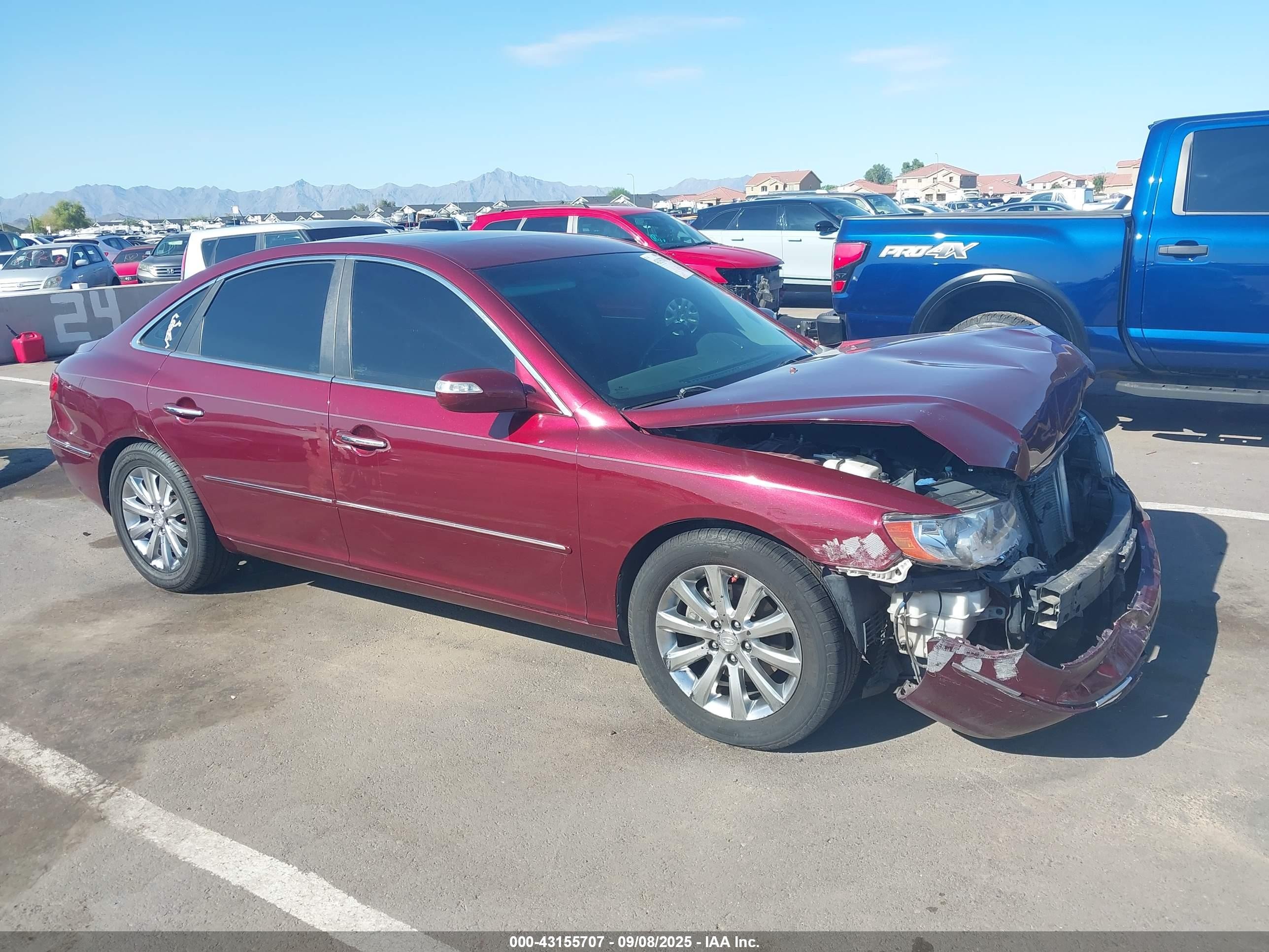 2009 Hyundai Azera Limited Maroon vin: KMHFC46F19A344282