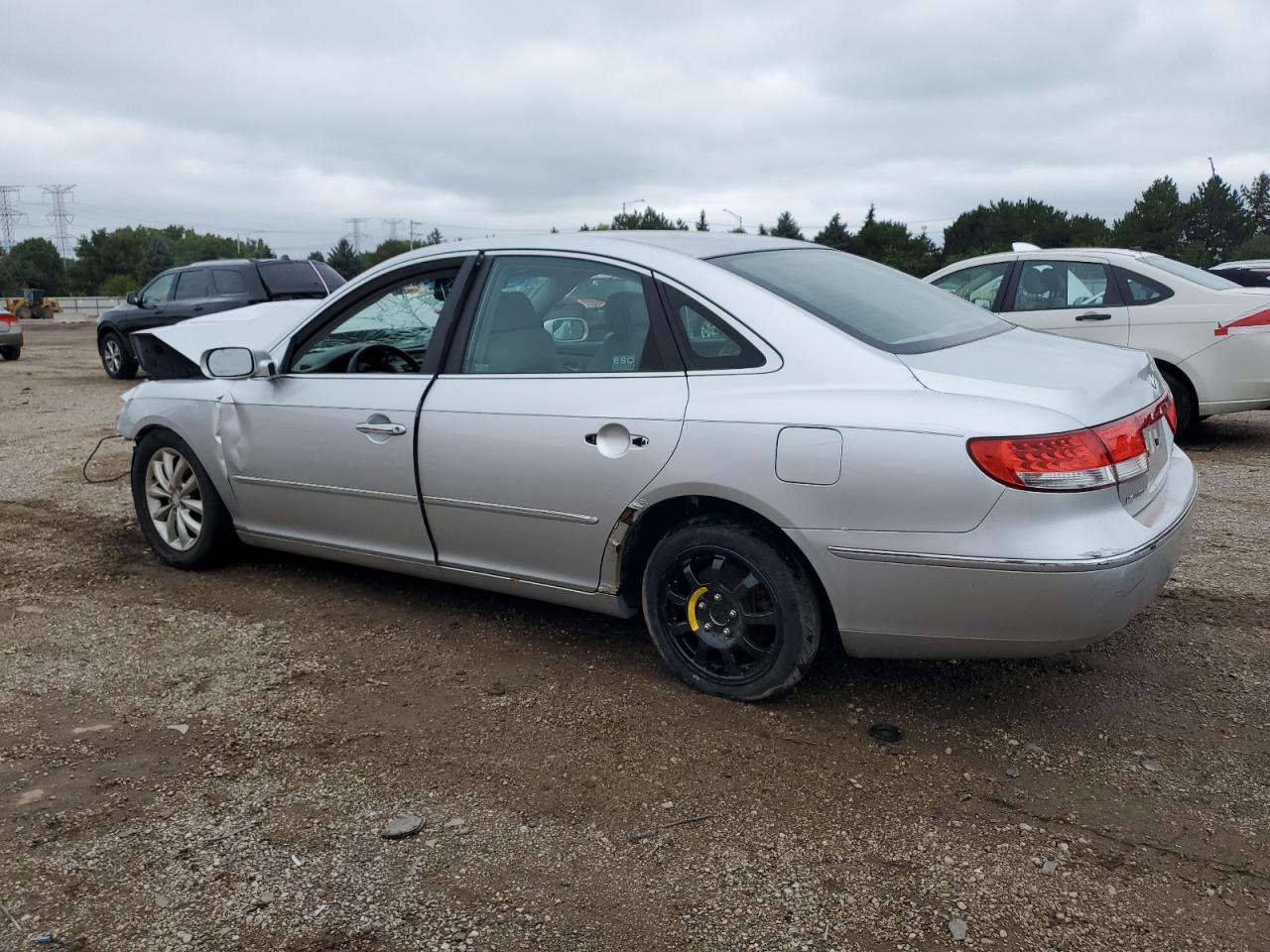 2007 Hyundai Azera Se Серебряный vin: KMHFC46F27A171949