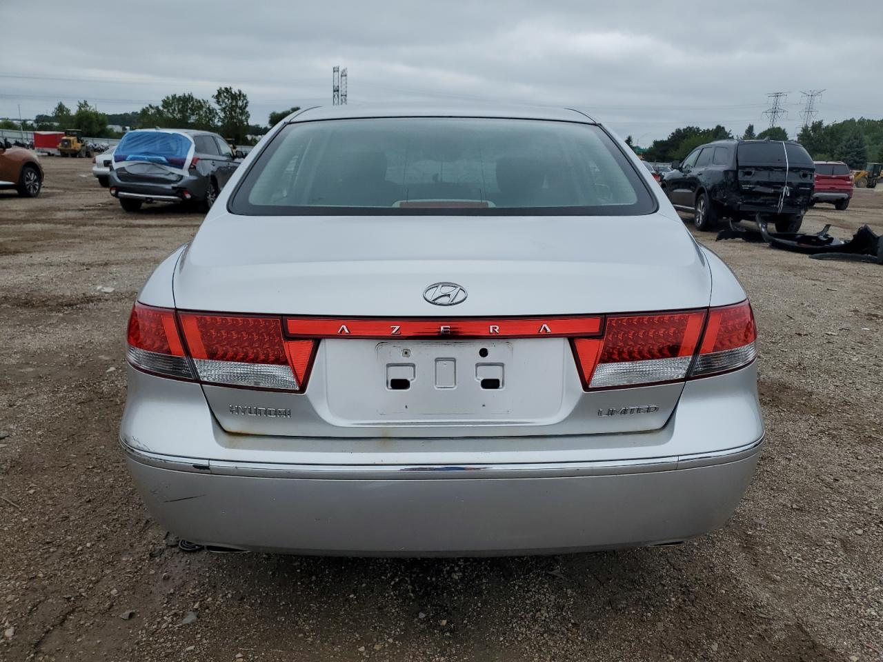 2007 Hyundai Azera Se Серебряный vin: KMHFC46F27A171949