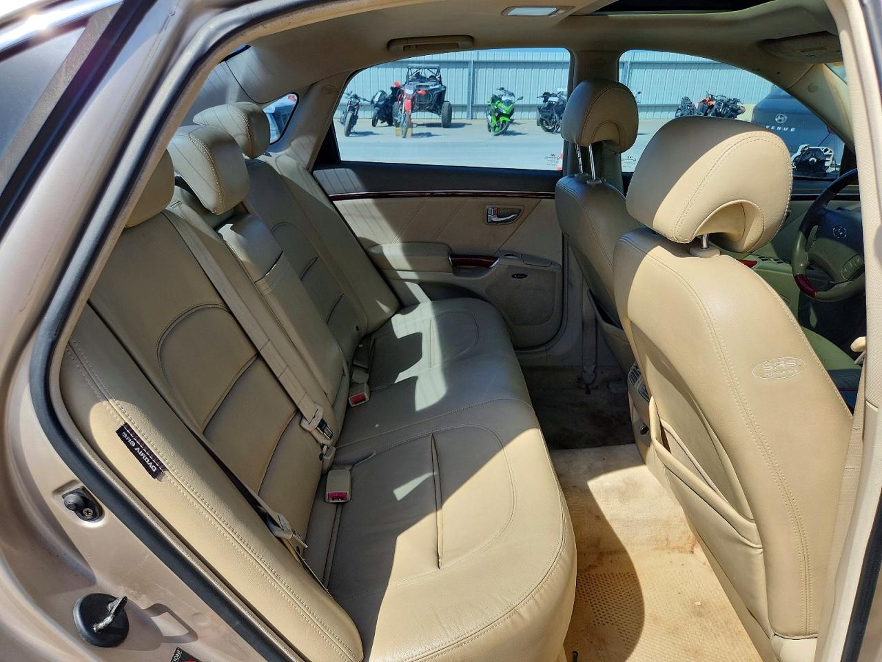 2007 Hyundai Azera Se Tan vin: KMHFC46F27A178688