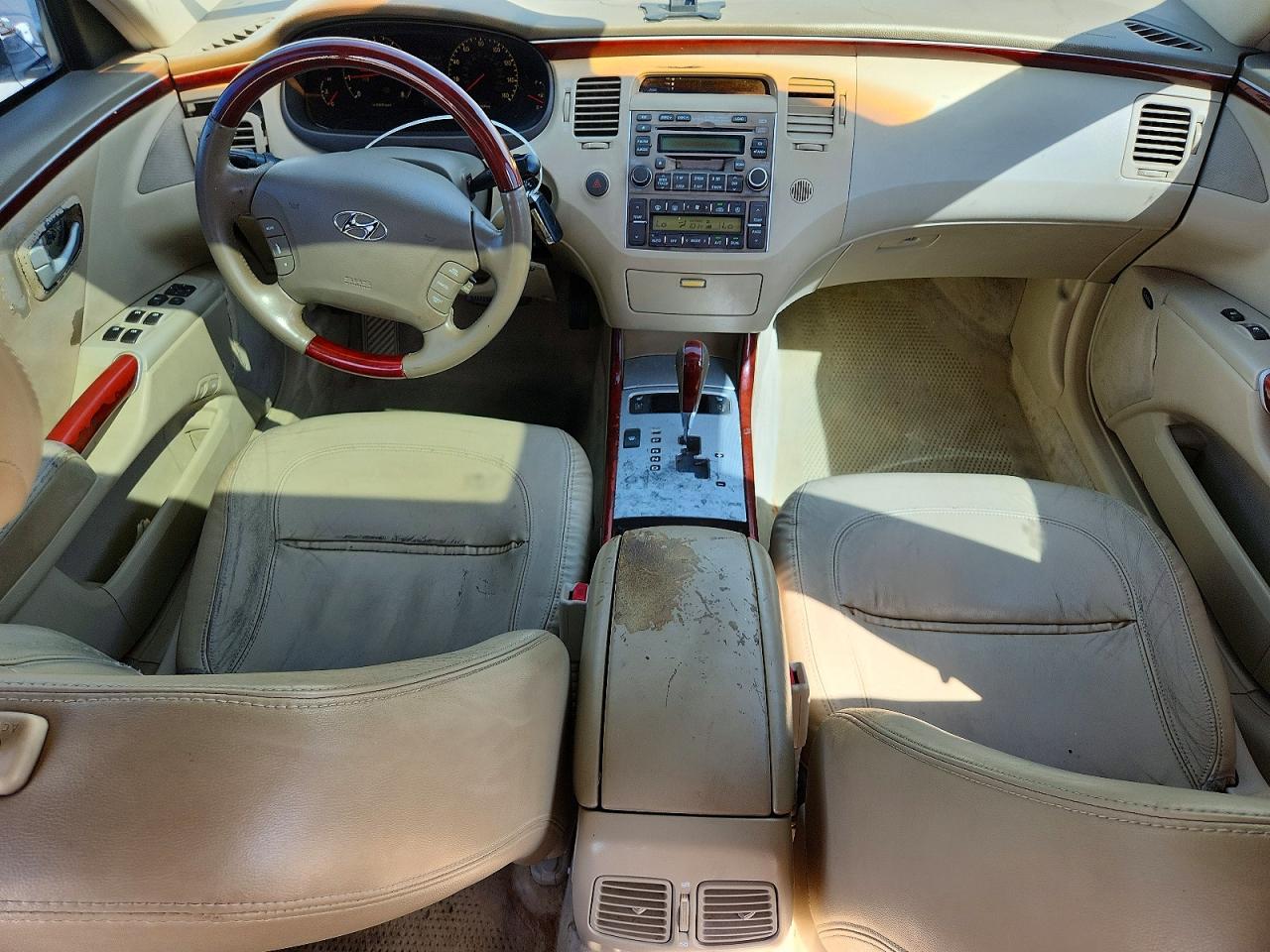 2007 Hyundai Azera Se Tan vin: KMHFC46F27A178688