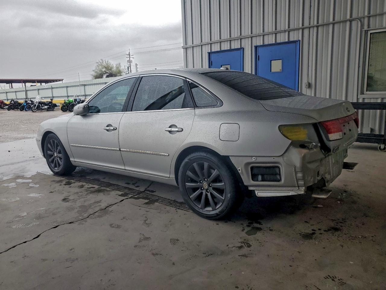 2009 Hyundai Azera Se Silver vin: KMHFC46F29A381261