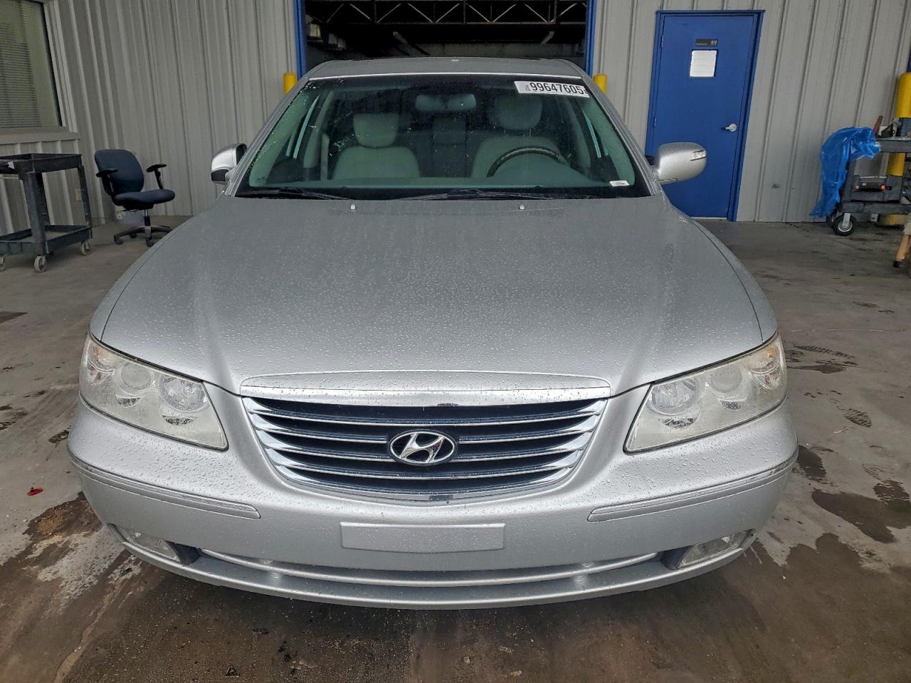 2009 Hyundai Azera Se Silver vin: KMHFC46F29A381261