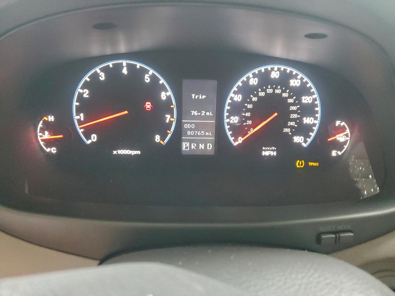 2009 Hyundai Azera Se Silver vin: KMHFC46F29A381261
