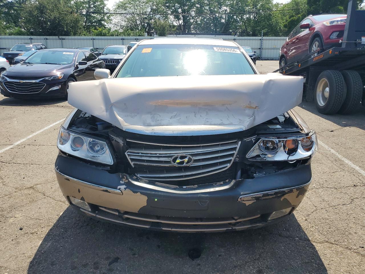 2007 Hyundai Azera Se Beige vin: KMHFC46F37A185228