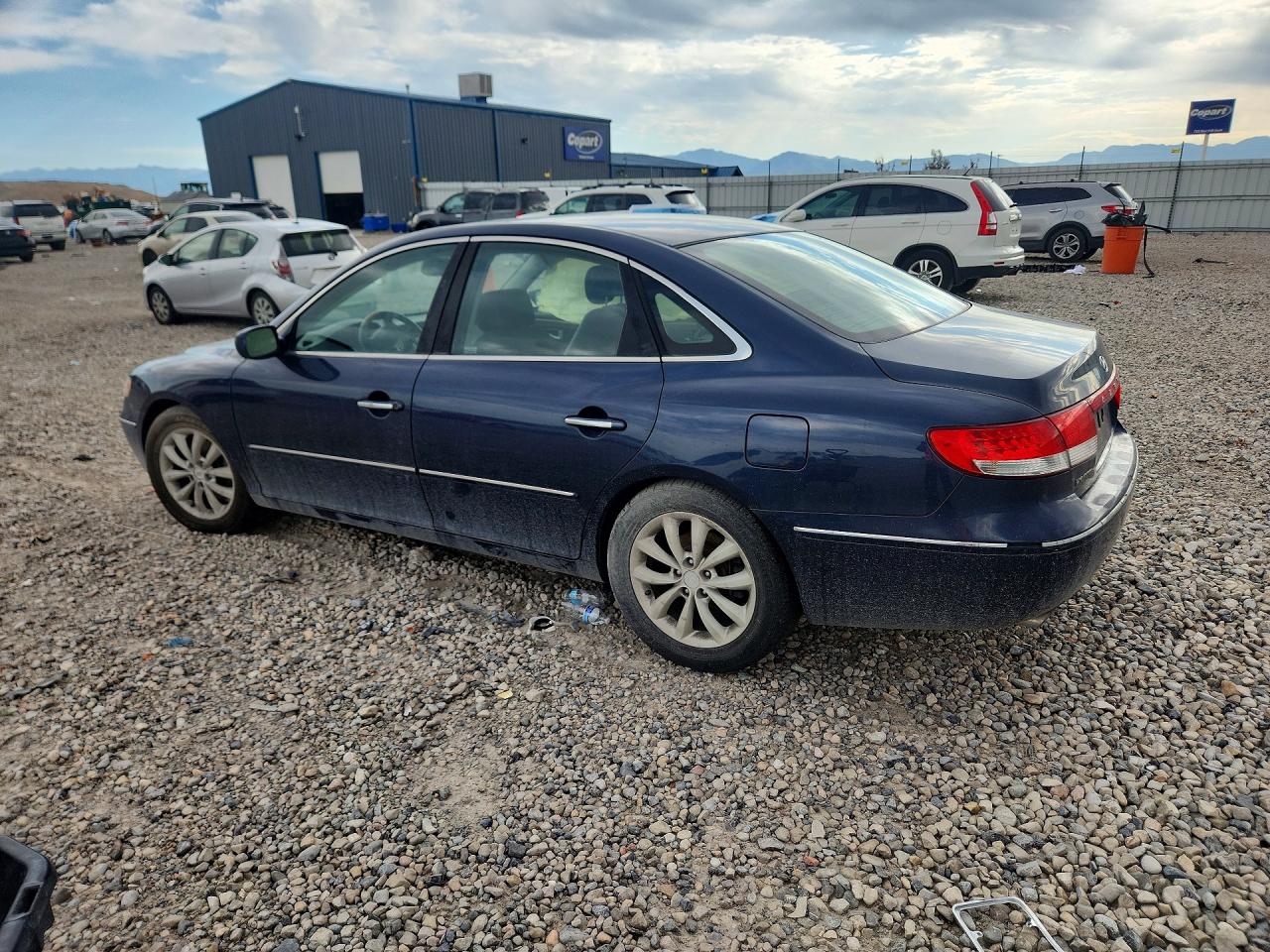 2007 Hyundai Azera Se Blue vin: KMHFC46F37A185570
