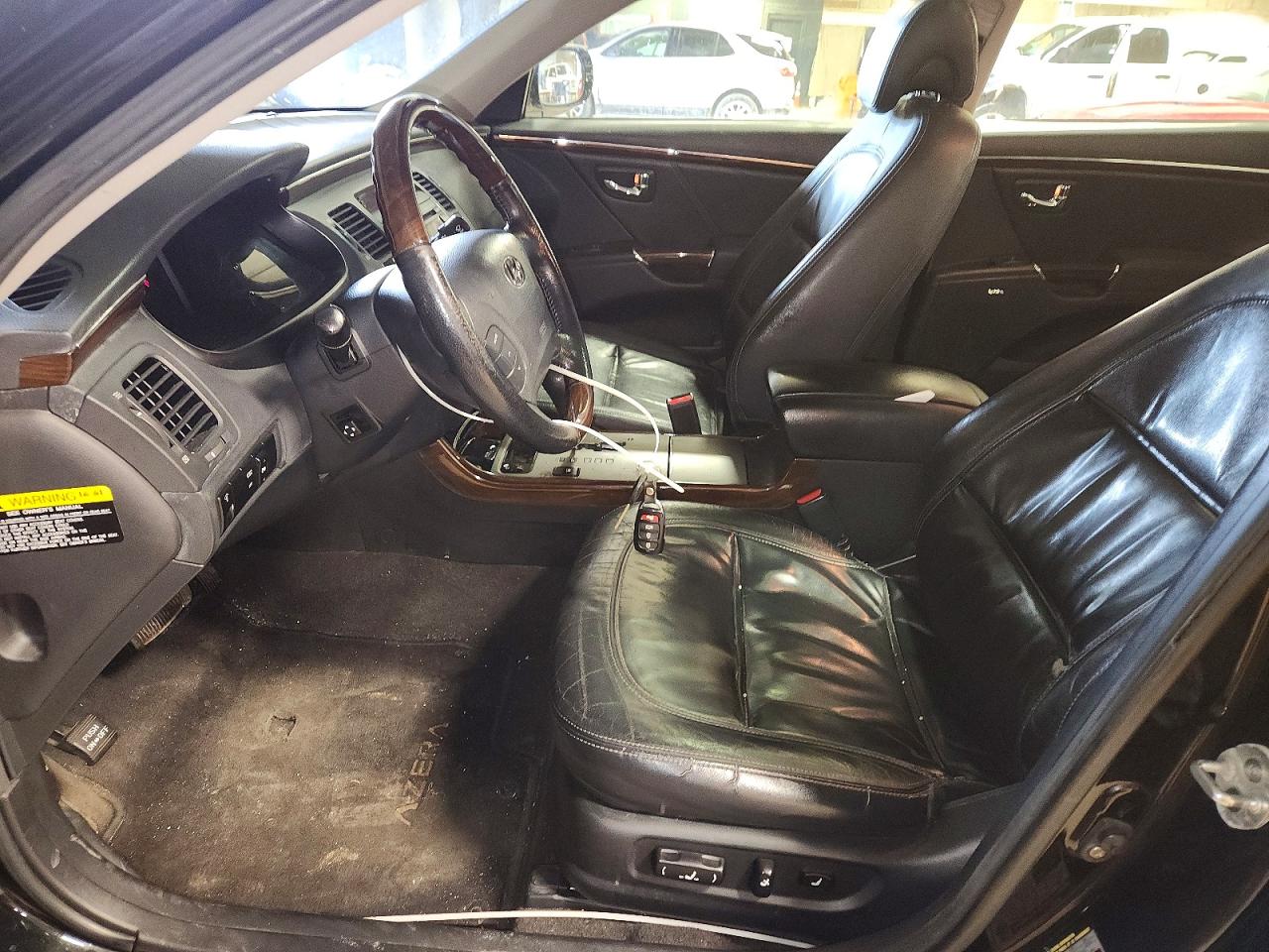 2009 Hyundai Azera Limited Black vin: KMHFC46F39A387411