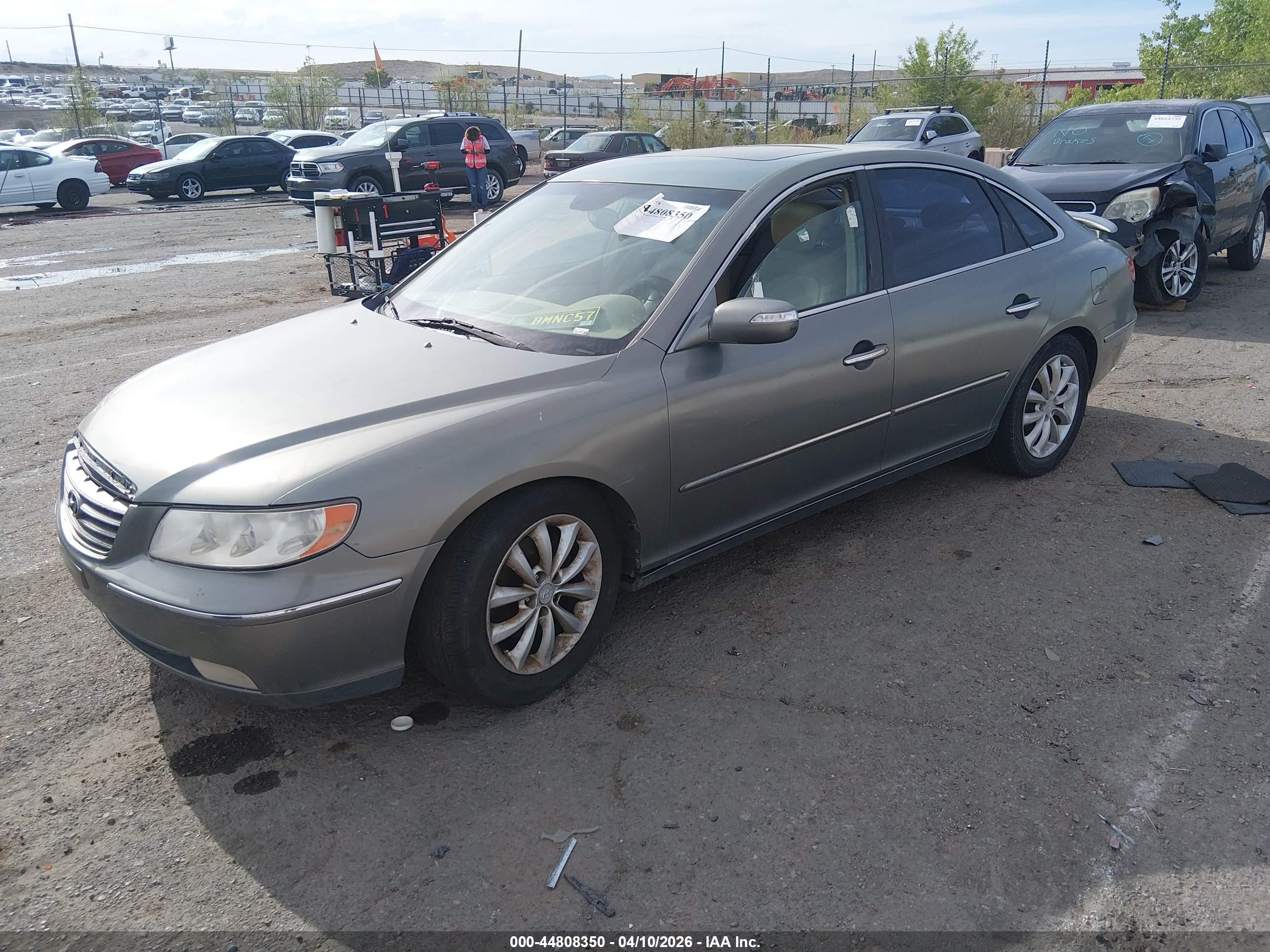 2006 Hyundai Azera Limited/se Green vin: KMHFC46F46A057921