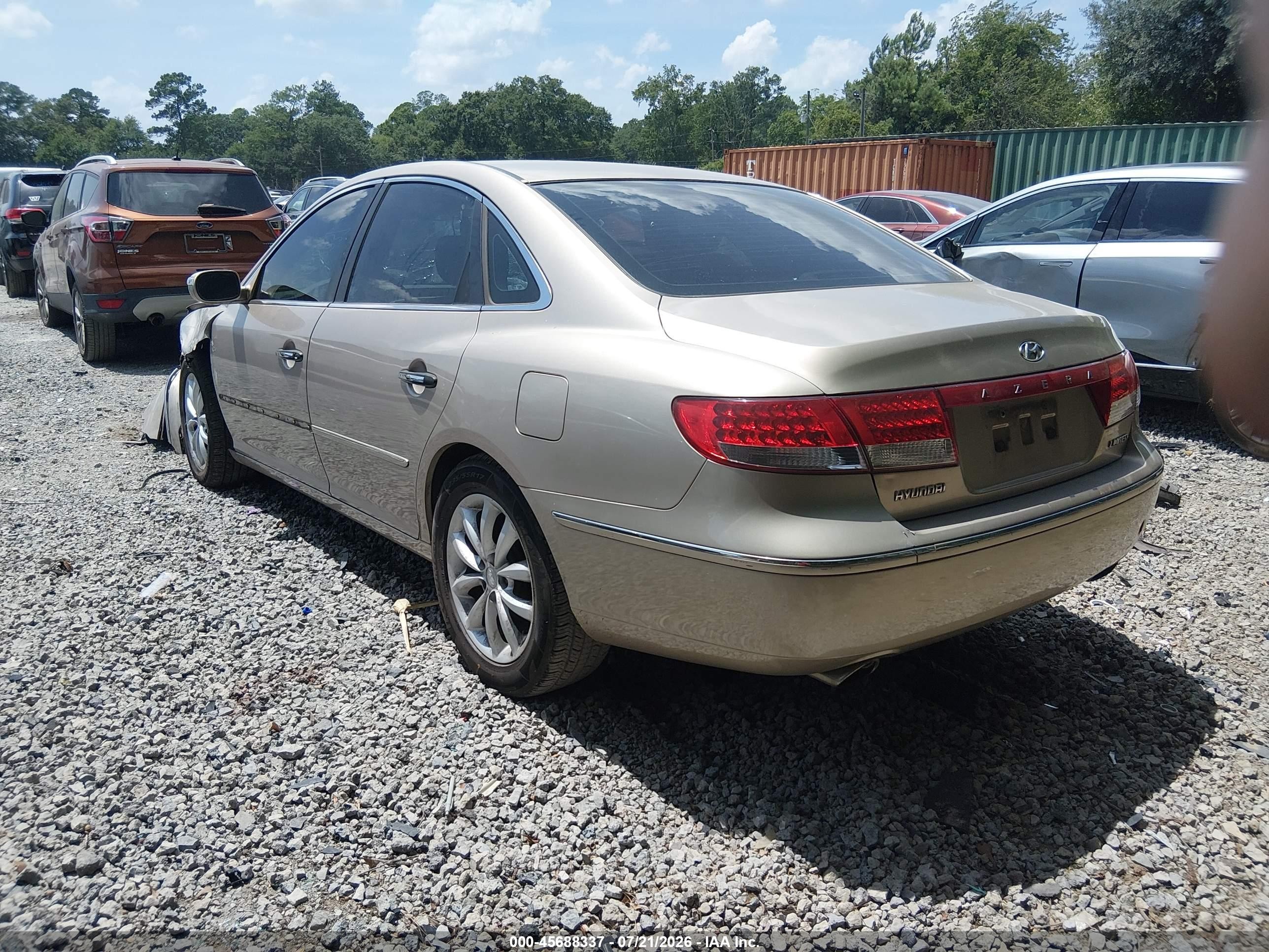 2007 Hyundai Azera Limited/se Silver vin: KMHFC46F47A148088