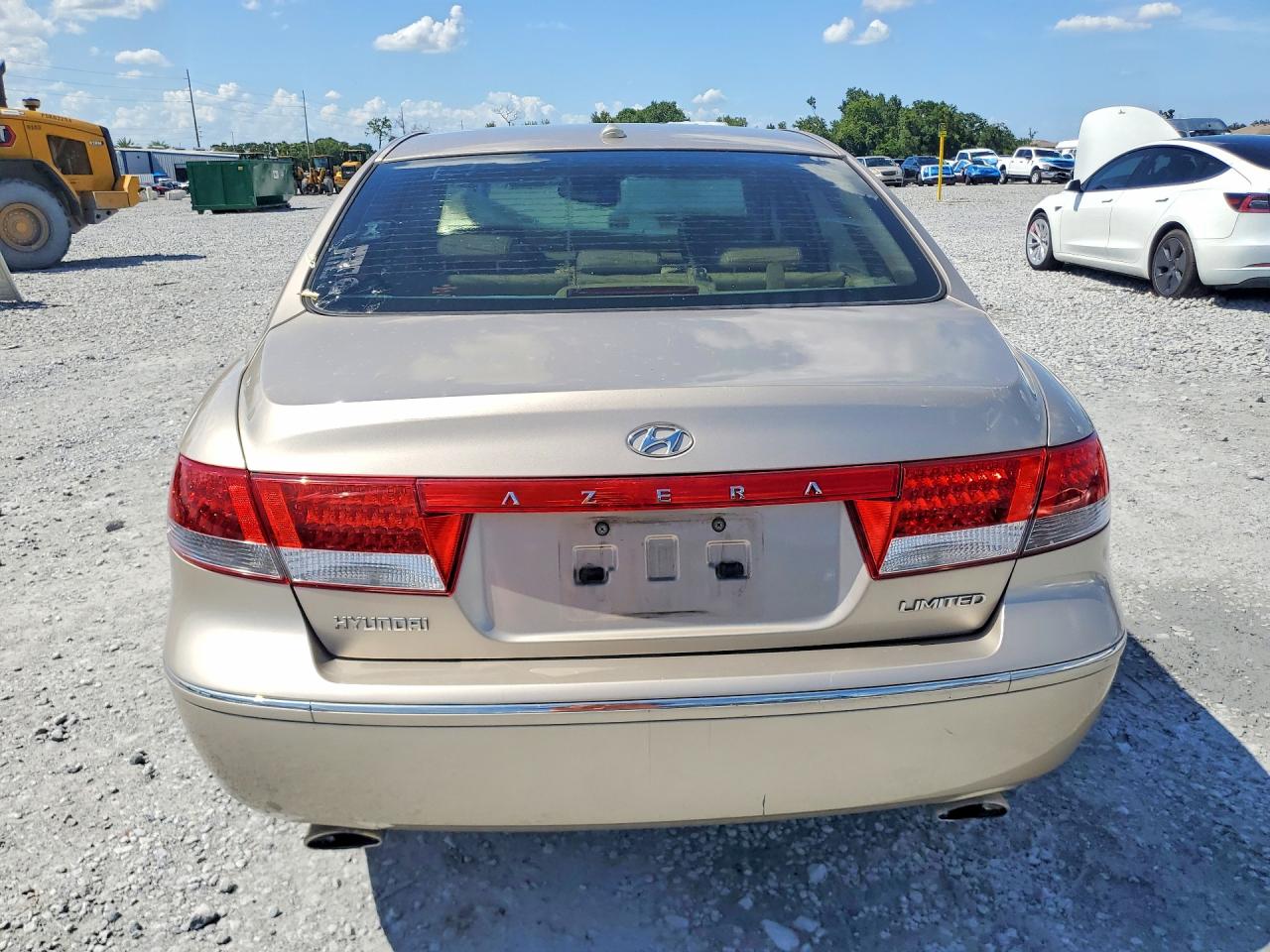2007 Hyundai Azera Se Tan vin: KMHFC46F47A229298
