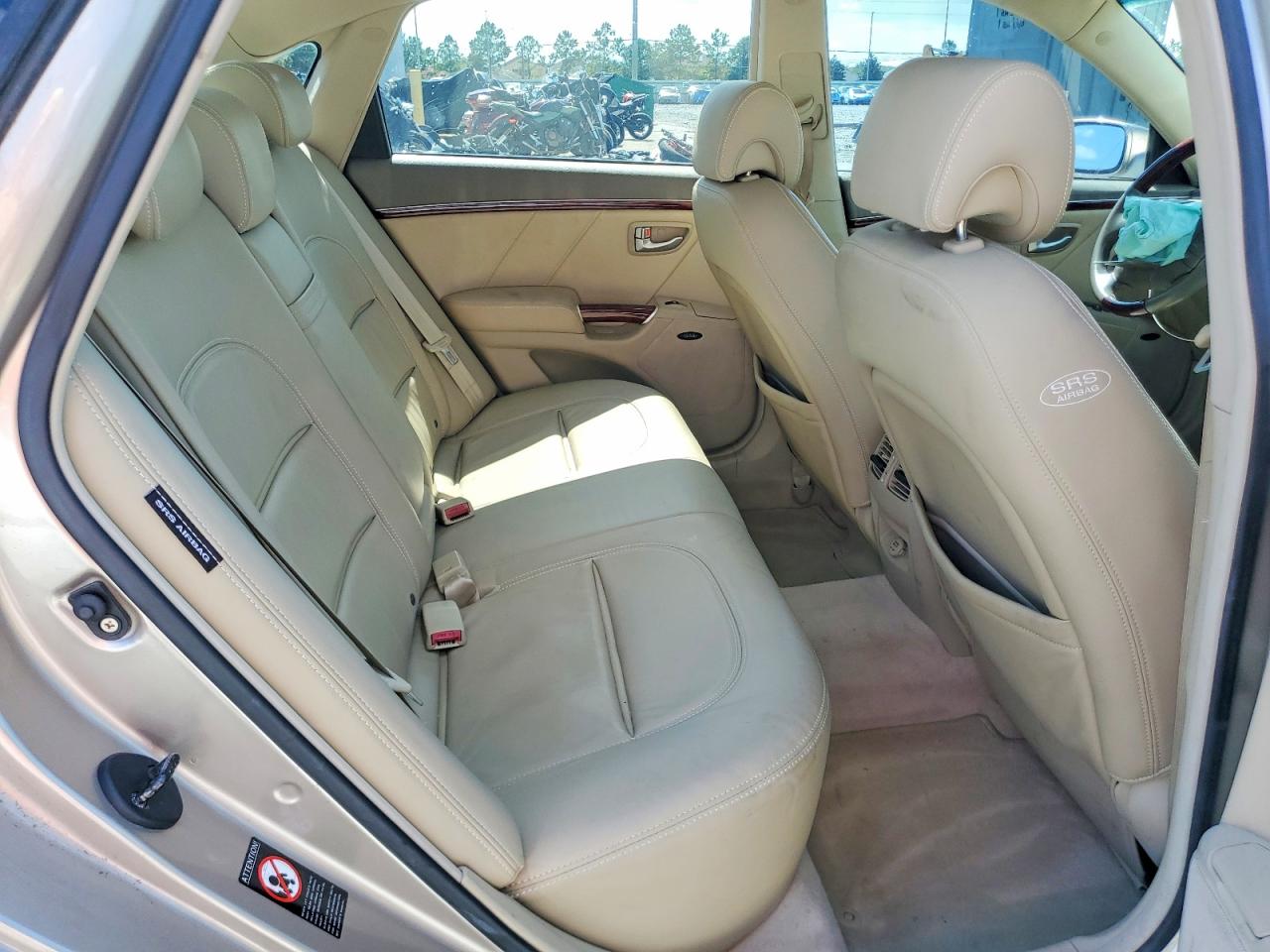 2007 Hyundai Azera Se Tan vin: KMHFC46F47A229298