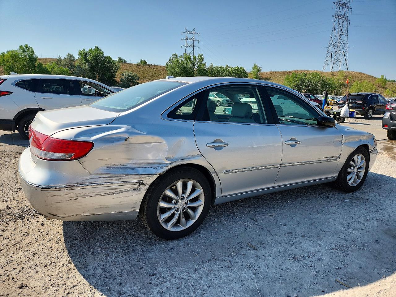 2008 Hyundai Azera Limited Silver vin: KMHFC46F48A291799
