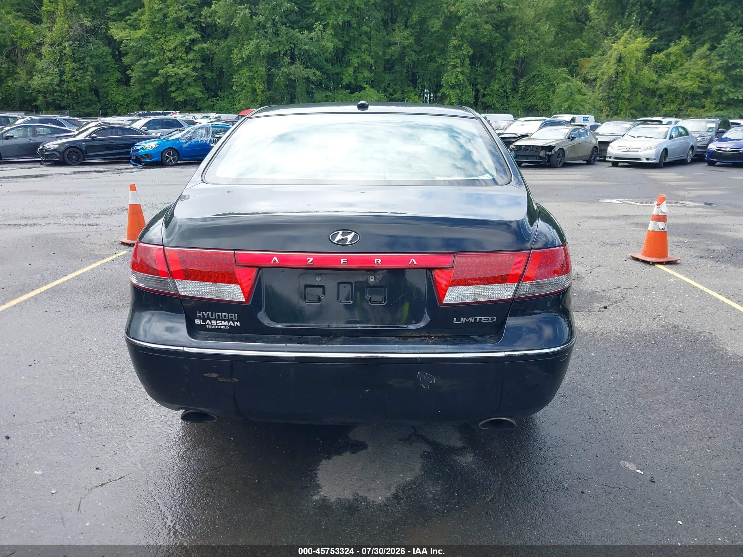 2008 Hyundai Azera Limited Black vin: KMHFC46F48A310075