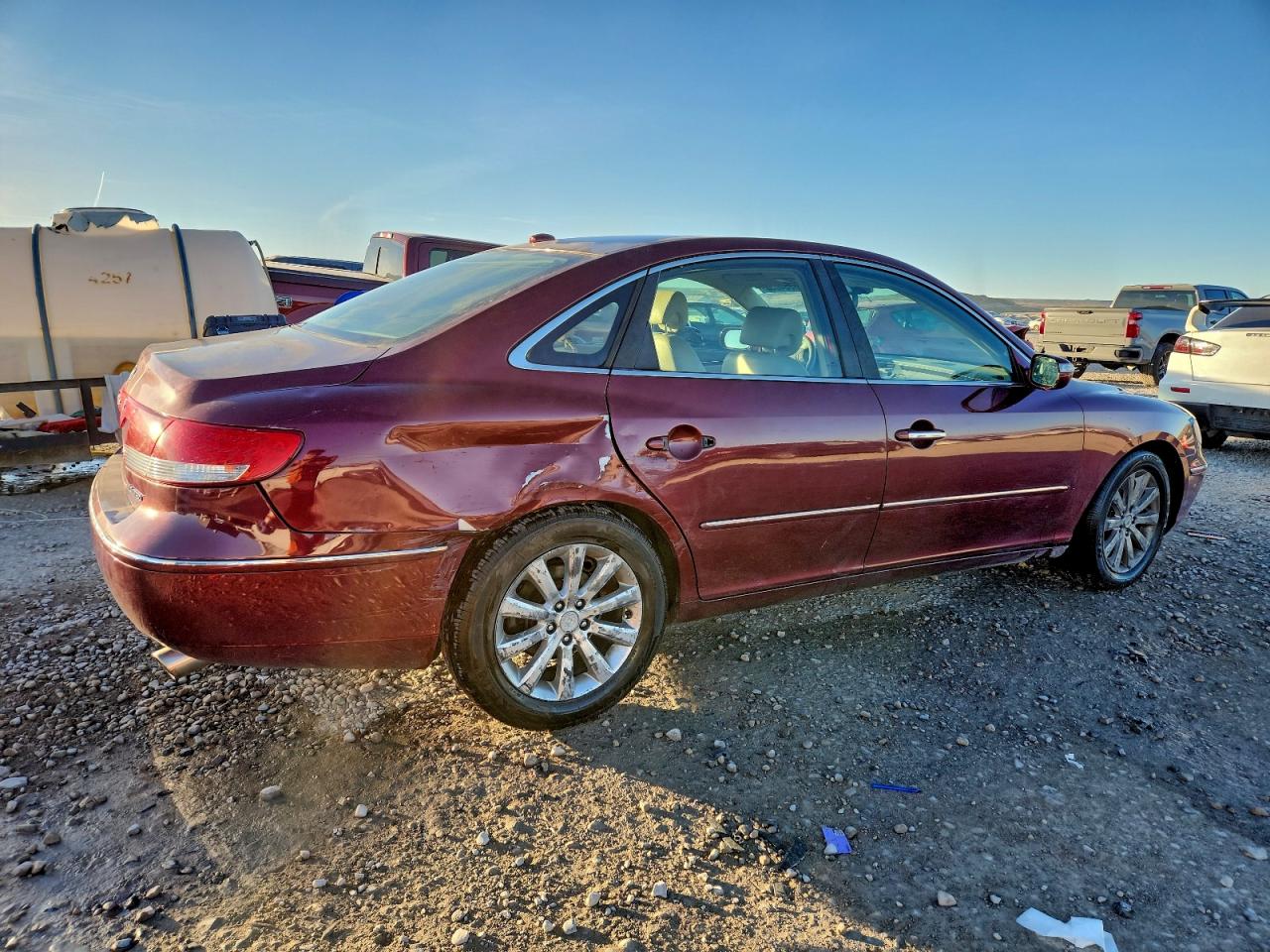 2009 Hyundai Azera Limited Burgundy vin: KMHFC46F49A358676